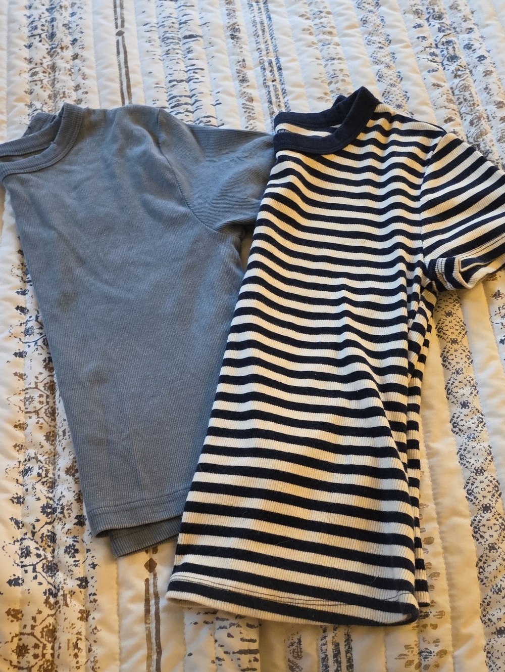 2 Tshirt Set